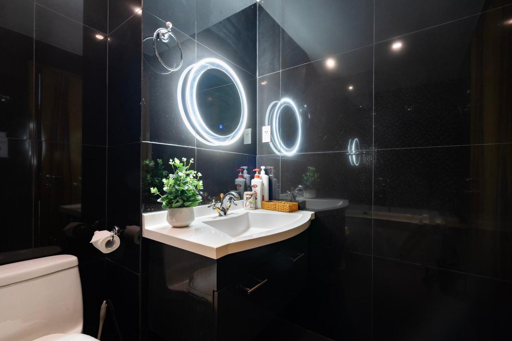 Comfy Luxury 3br Near Ben Thanh Market Ho Chi Minh City