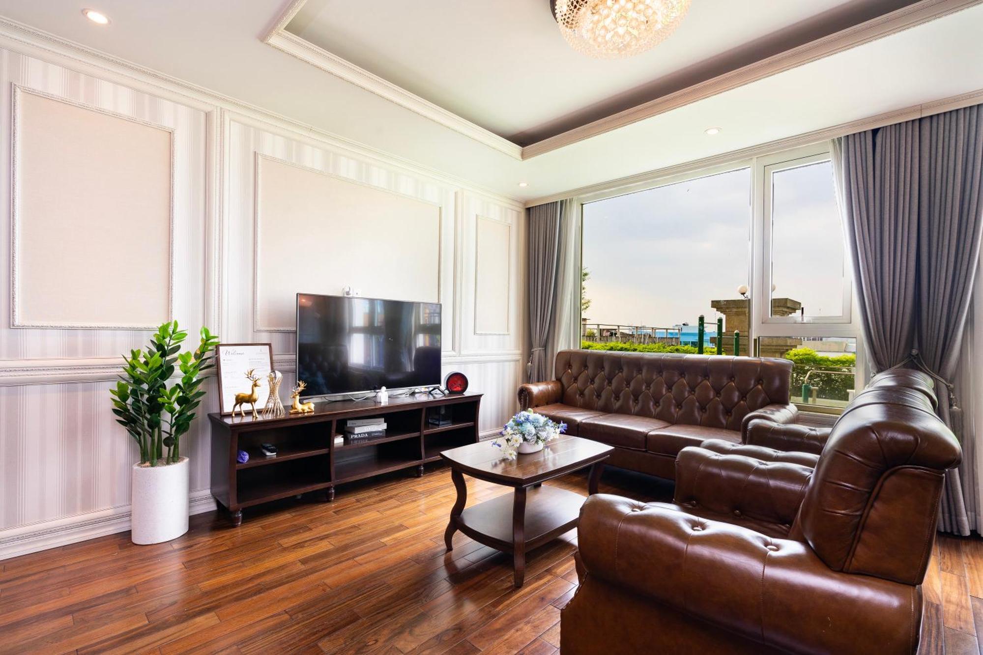 Apartment Comfy Luxury 3br Near Ben Thanh Market *